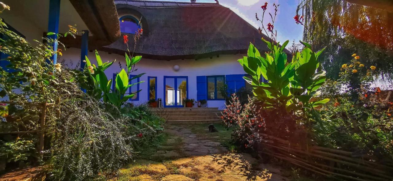 5 Chirpici - Small Traditional Resort Murighiol Exterior photo